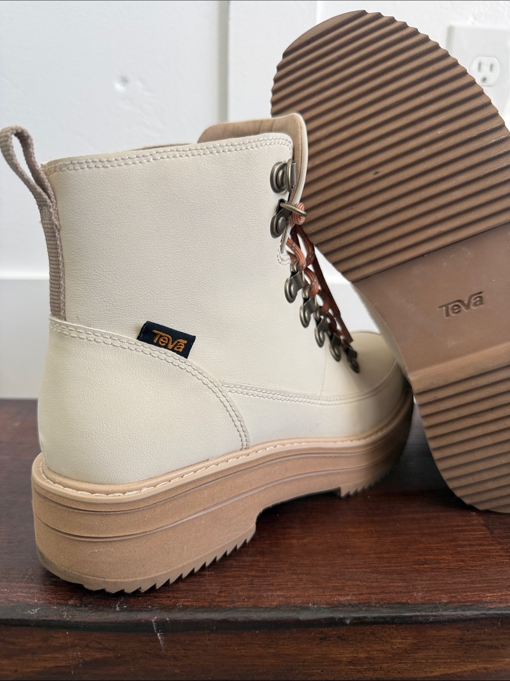Teva Cream Lace-Up Platform Boots with Tan Sole and Brown Laces